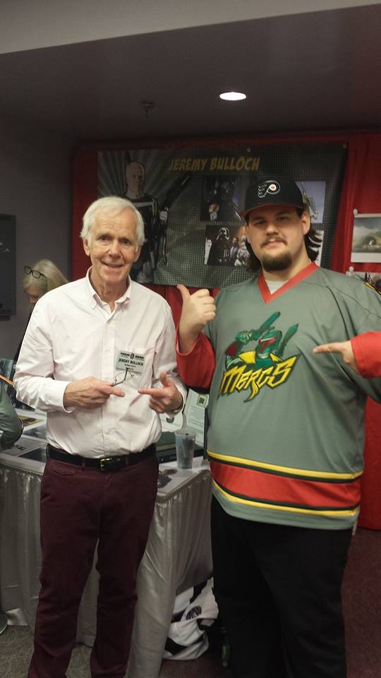 Our Geek of the Month Bill with the baddest bounty hunter in the galaxy... Jeremy Bulloch!